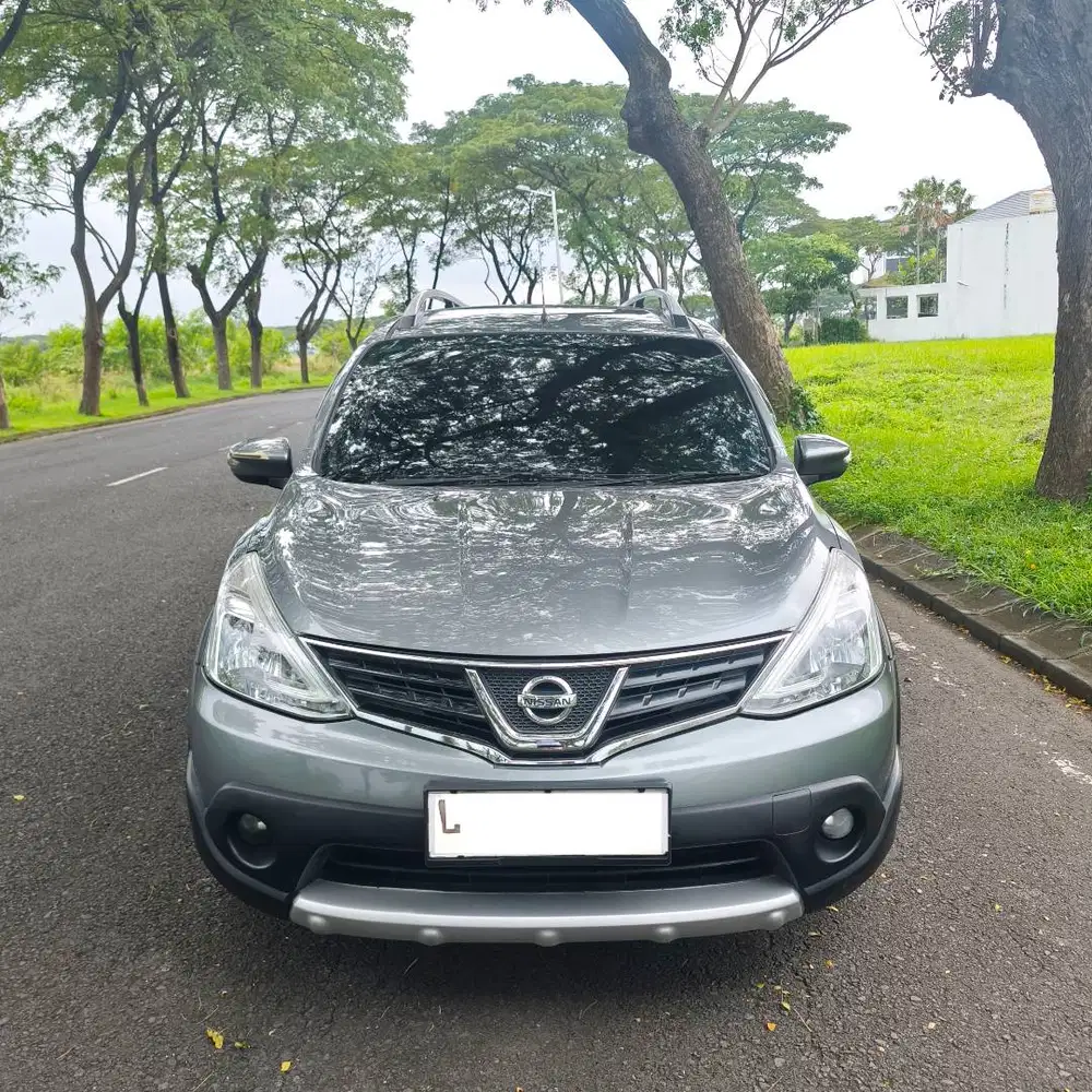 Grand Livina X-Gear MT Pajak Panjang Terawat FULL ORI