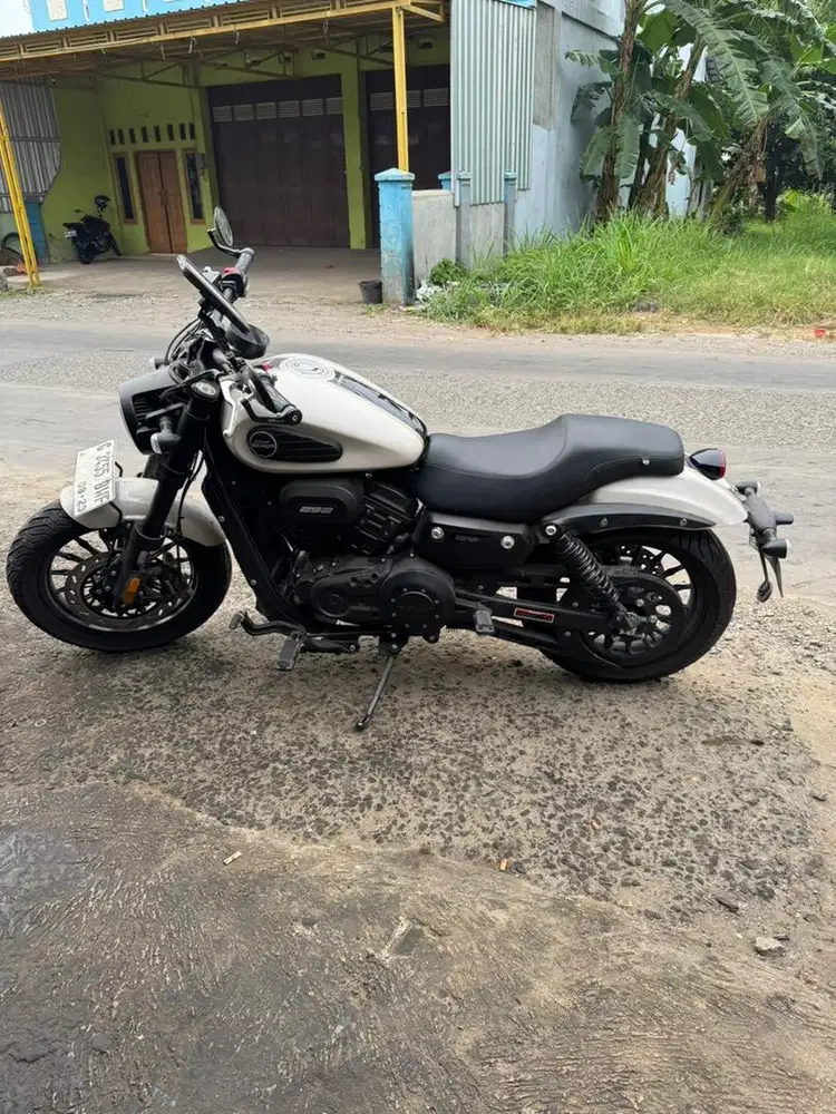 Dijual Keeway Benda V25C KM rendah