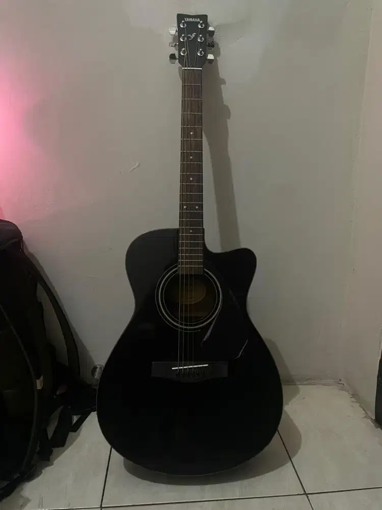 Yamaha FS 100C Black + Tas mantis