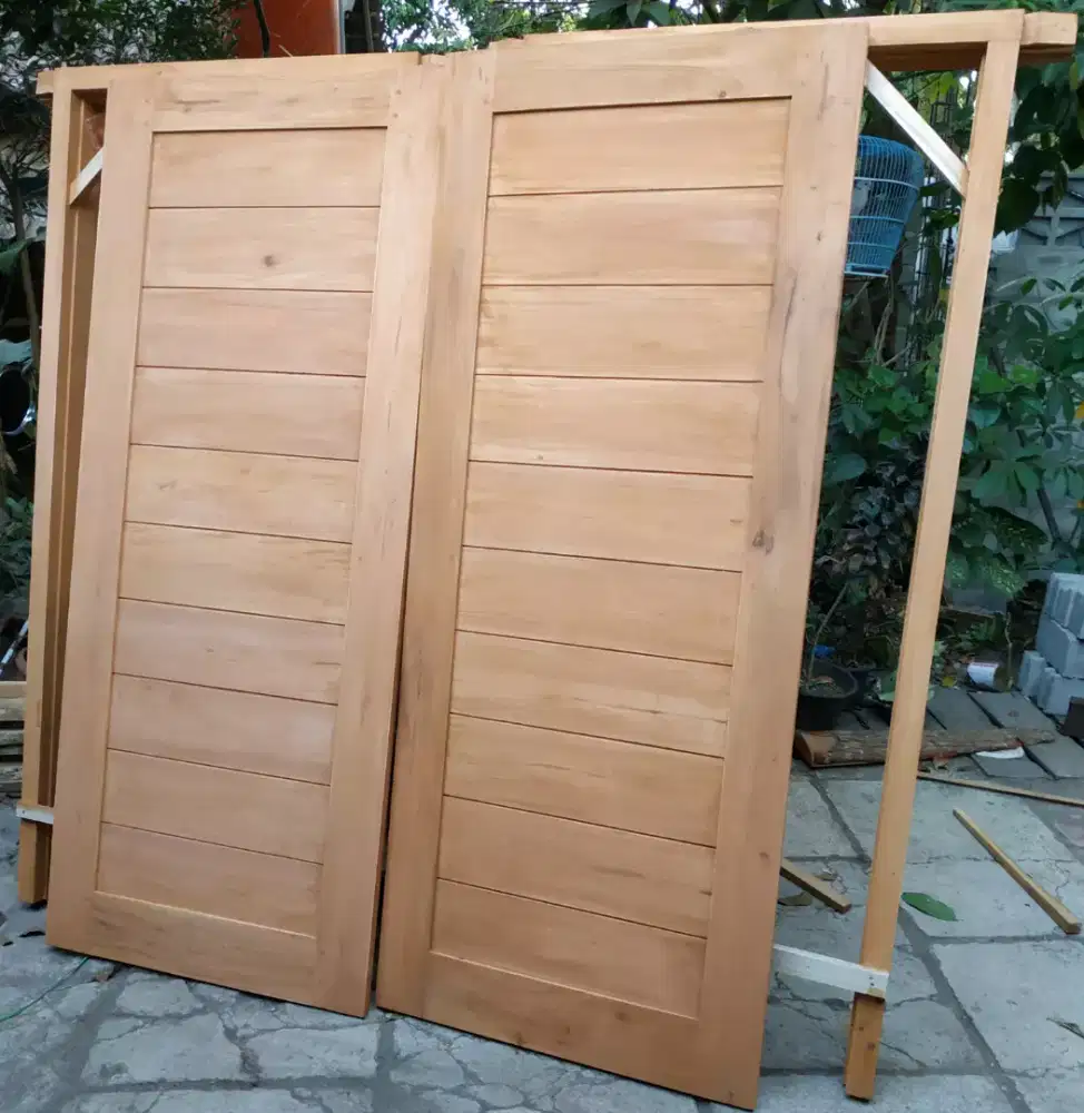 Kusen Dan pintu minimalis