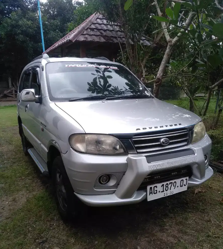 Taruna 2000 CSR EFI.    Cayla 2017.G.manual.