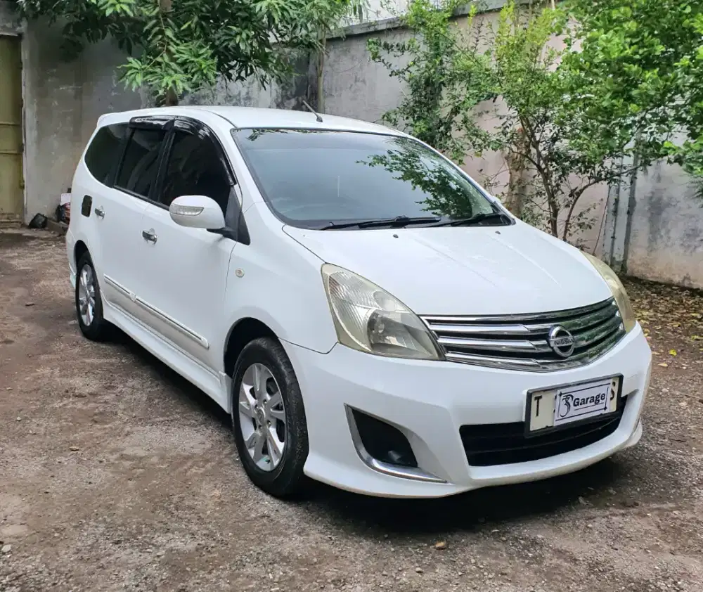 Livina XV Ultimate / 2013 / Matic / Jual Cepat