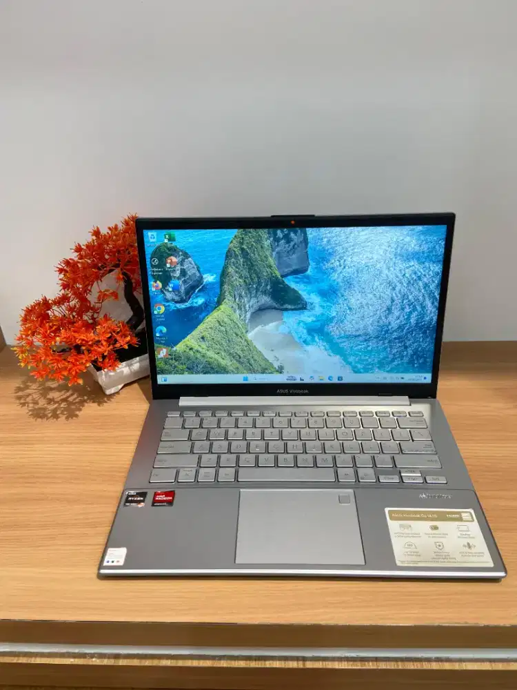 Asus vivobooks e1404fa amd ryzen 3 7000 8gb 256gb murmer