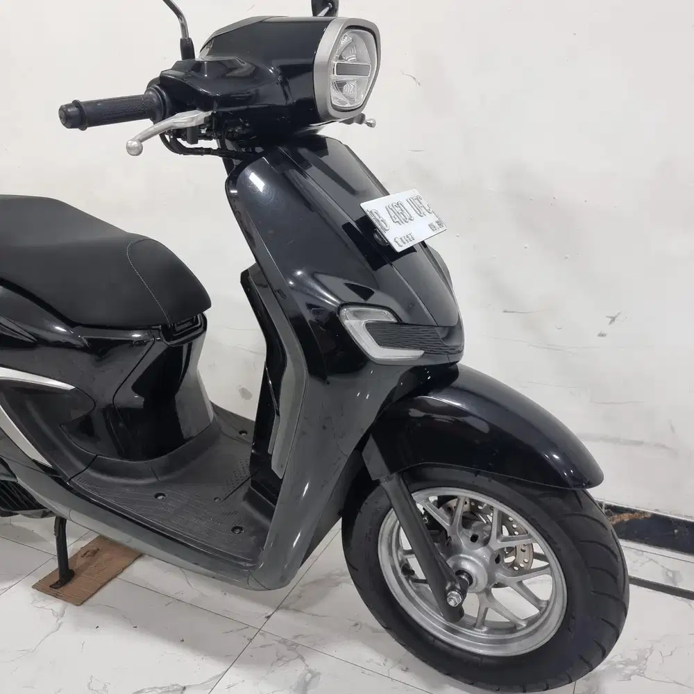 Honda Stylo 160 ESP CBS ISS 2025 Bln 3 Gress B DKI Kredit DP 5 jt
