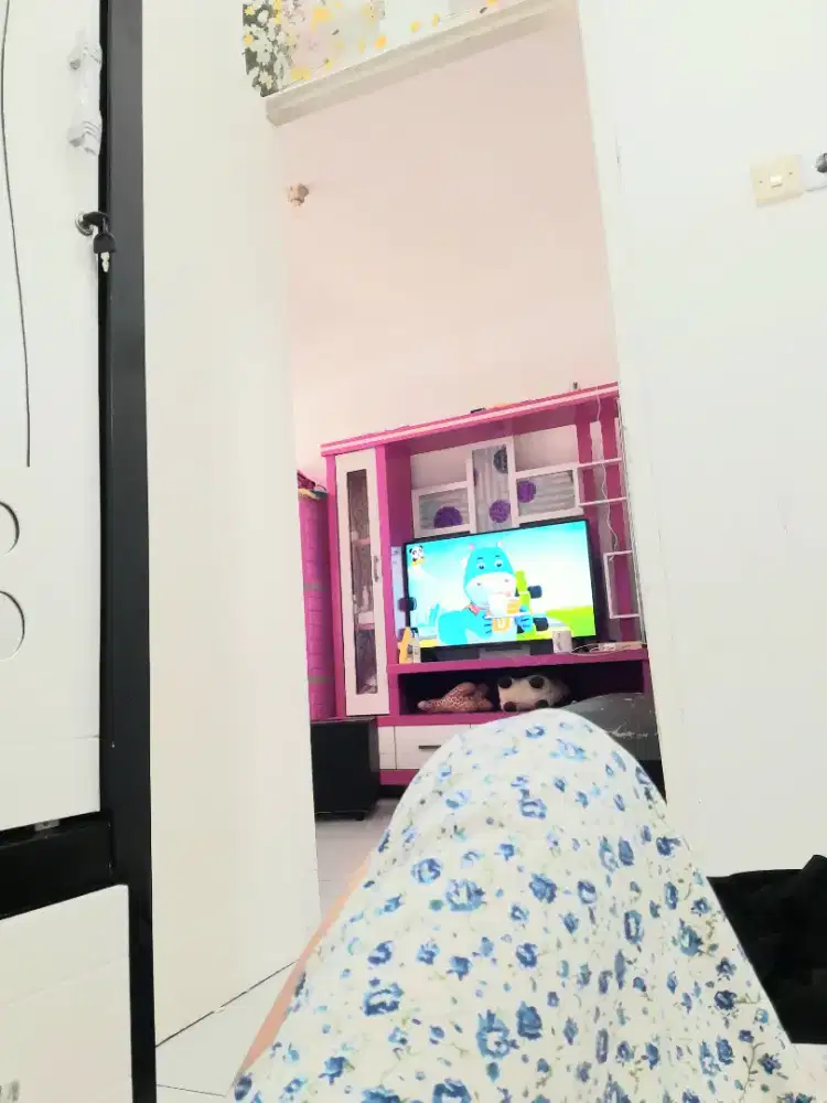 Bufet tv masih bagus jual cepat