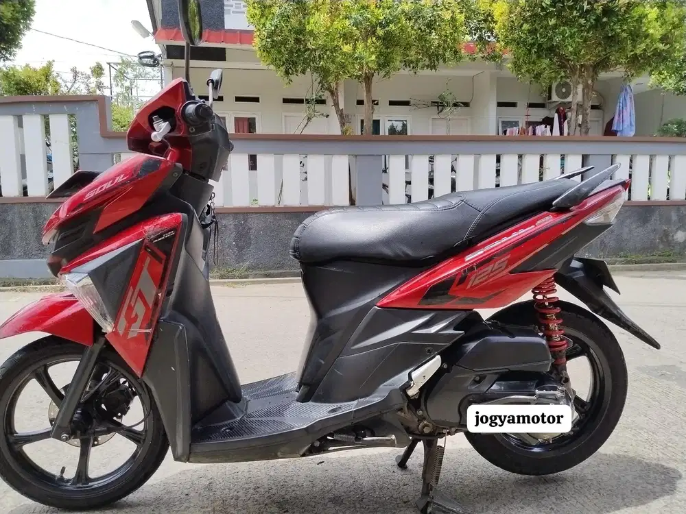 (A) Yamaha Soulgt 125 Tahun' 2015