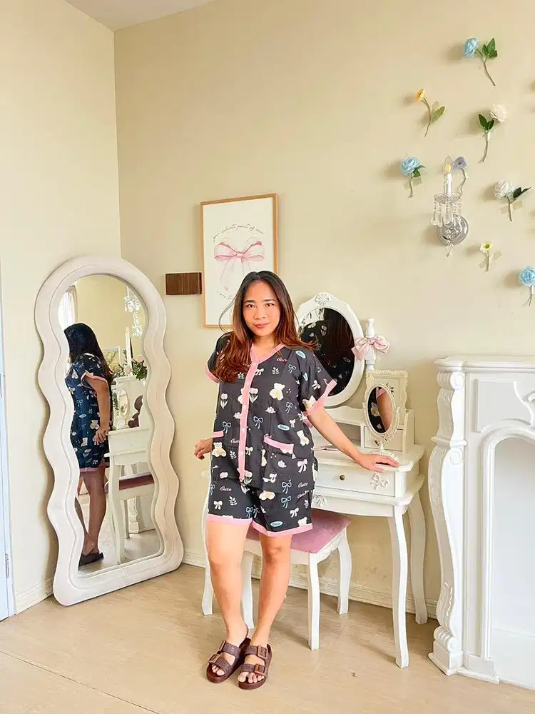 One Set Baju Tidur (Piyama) Wanita BARU, Bahan Premium