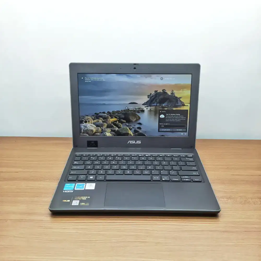 Notebook series terbaru Asus BR1100 FULLSET