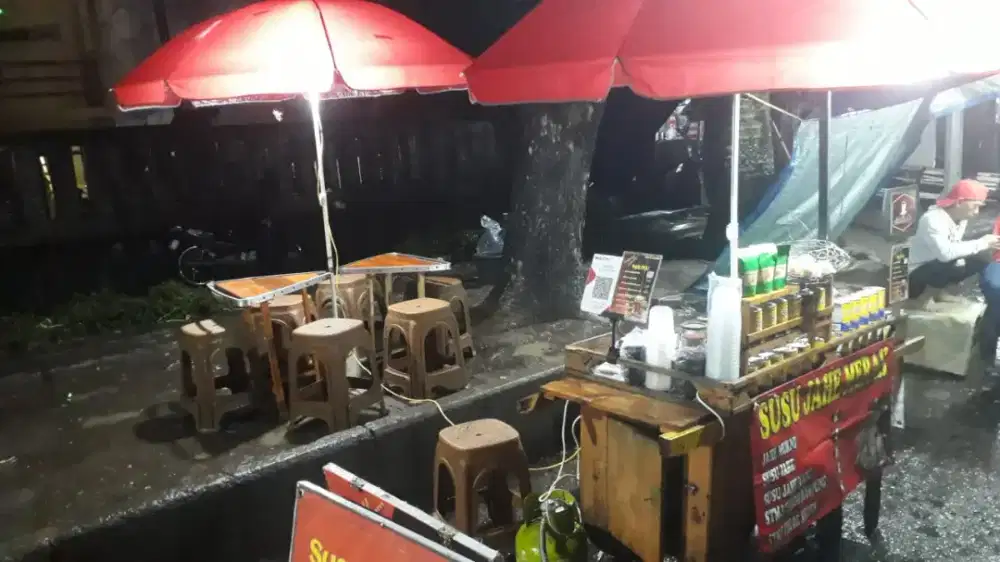 Loker Jaga Lapak Susu Jahe Merah