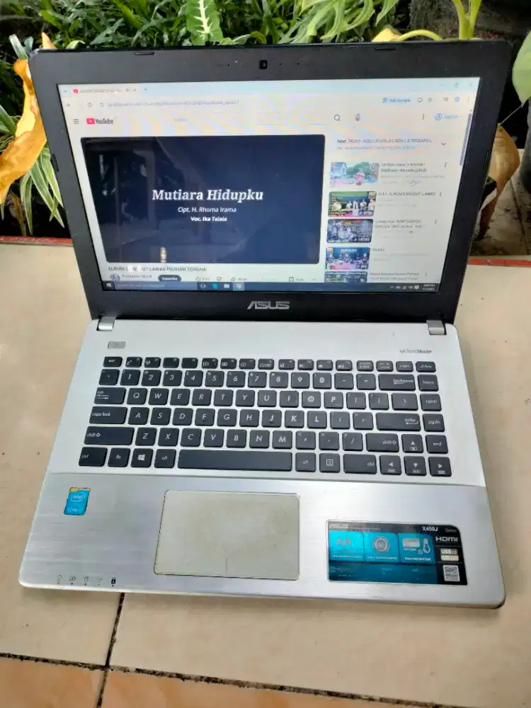 Asus Core i7 gen 4th