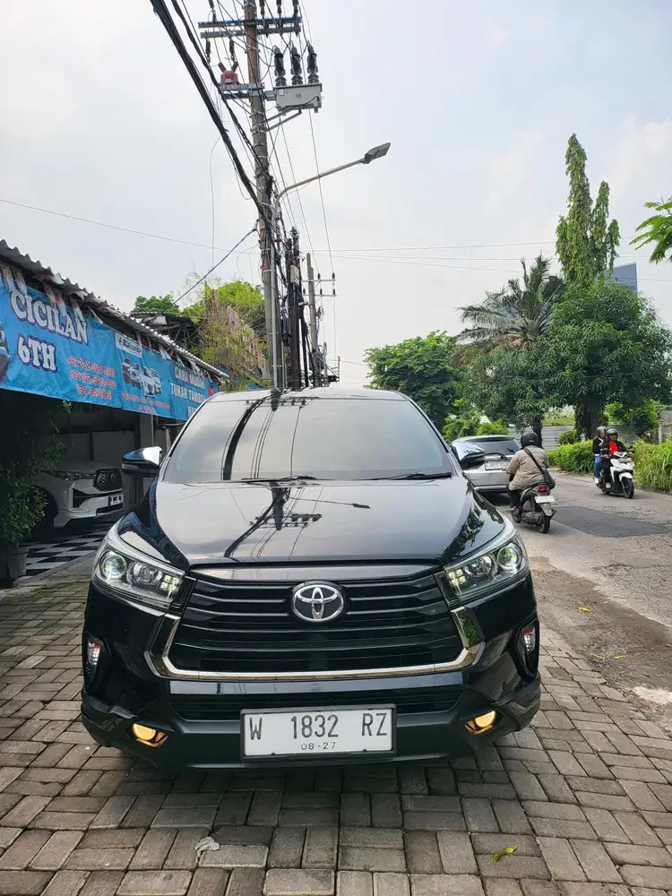 Toyota Kijang Innova 1.2 Q Bensin Matic 2017
