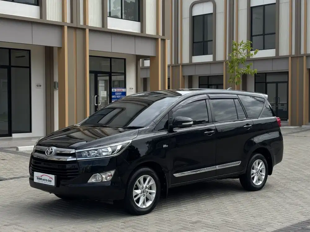 Innova V 2.0 AT 2017