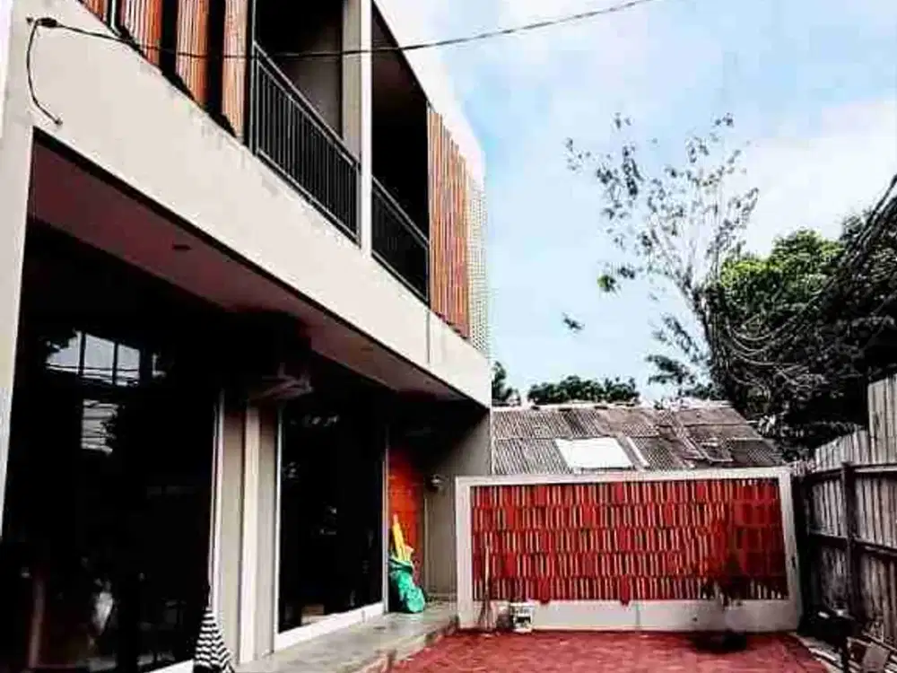 Ruko Di Pinggir Jalan Strategis langsung siap Usaha Di Jagakarsa Jak sel