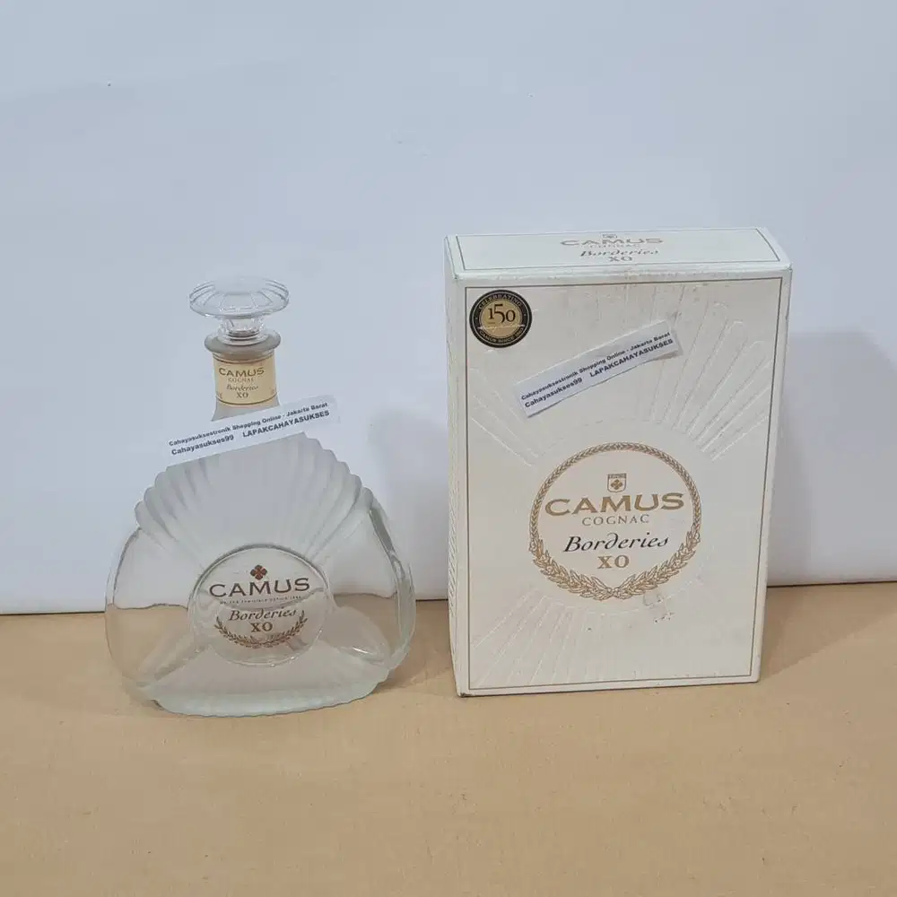 Botol Kosong Antik KAMUS 1 Liter Koleksi Botol Bekas Hiasan Kamar Unik