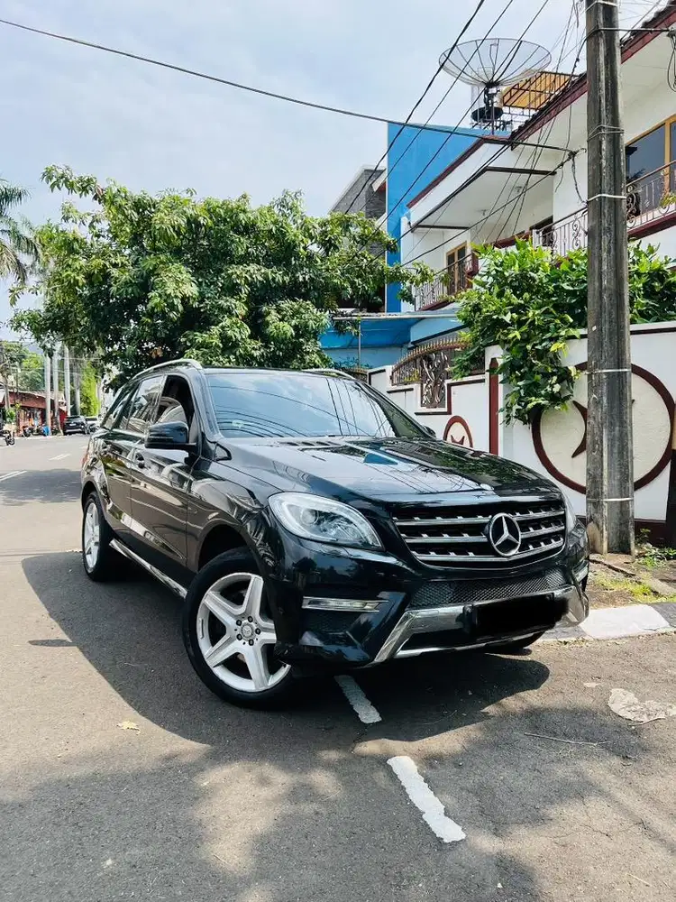 MURAH MERCEDES ML400 AMG CAT ORIGINAL PERFECT MULUS BARU PEREMAJAAN