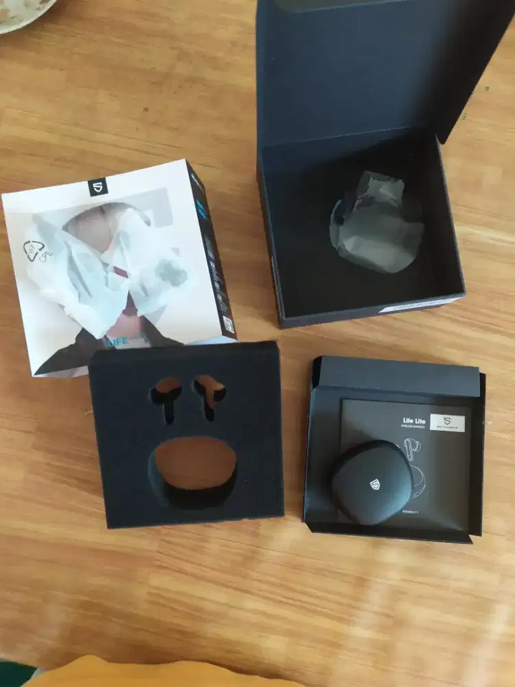 headset bluetooth soundoeats life lite original buka box saja