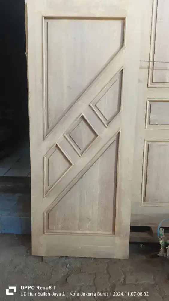 Pintu Kamar / single Kayu Kamper