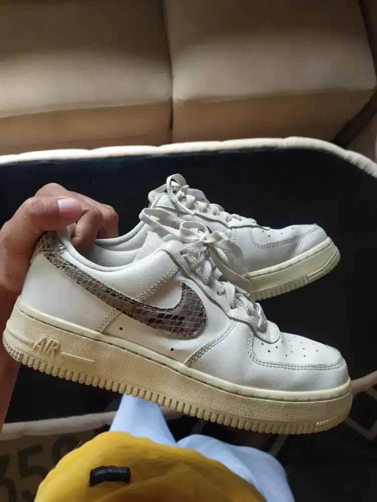 sepatu nike af1 original second pribadi pemakaian wanita