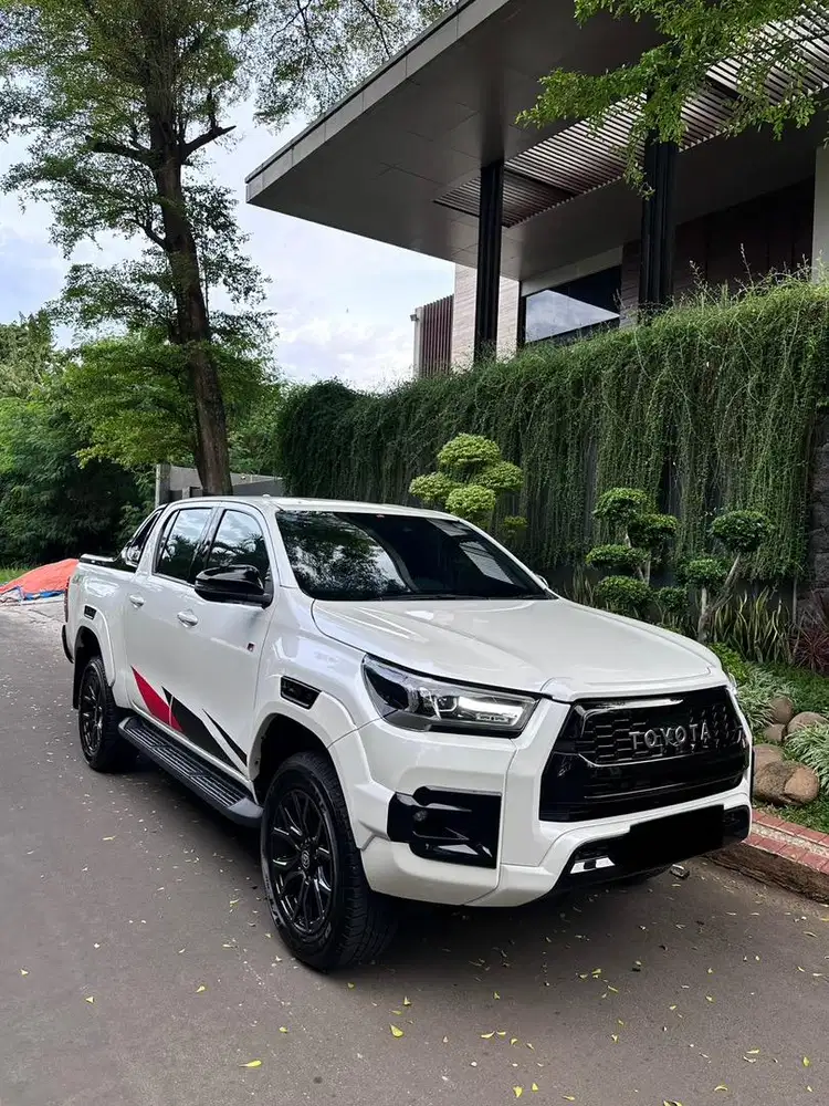 HILUX GR 2.8 1GD