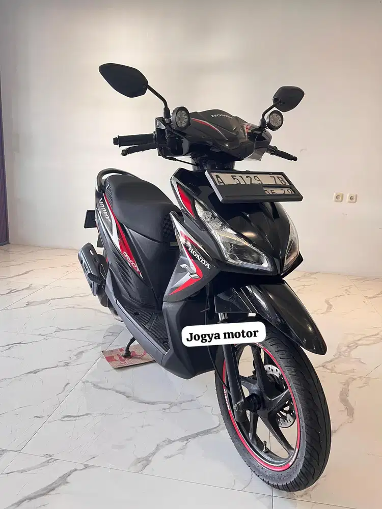 (B) honda vario 110 tahun 2014 cash