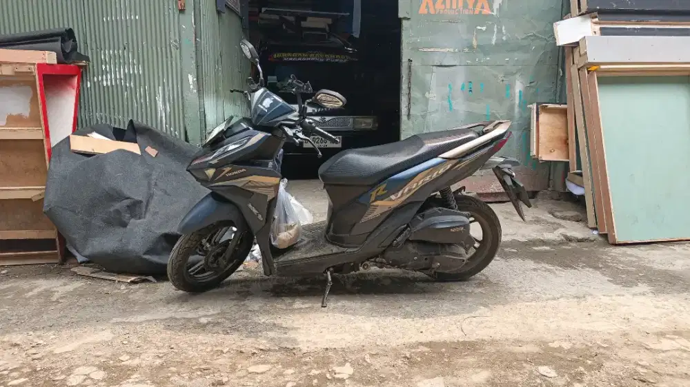 Dijual Vario 125 tahun 2024 bulan 1
