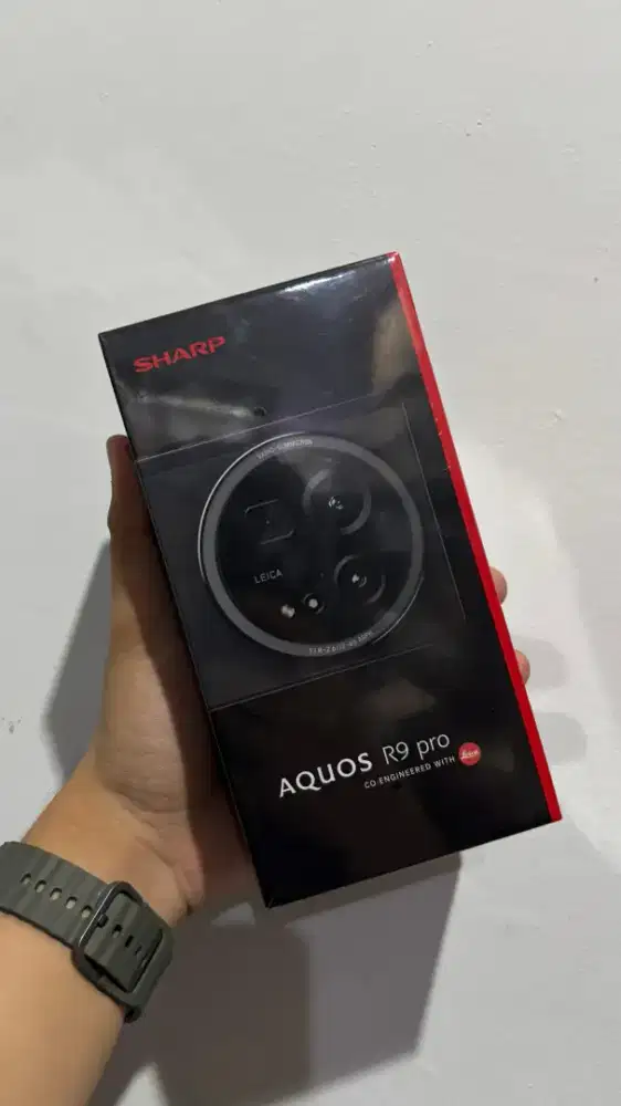 Sharp Aquos R9 Pro RAM 12/512 New