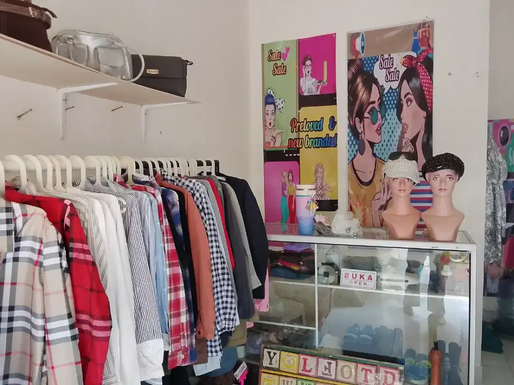 Dijual isi toko semua, BRG bekas