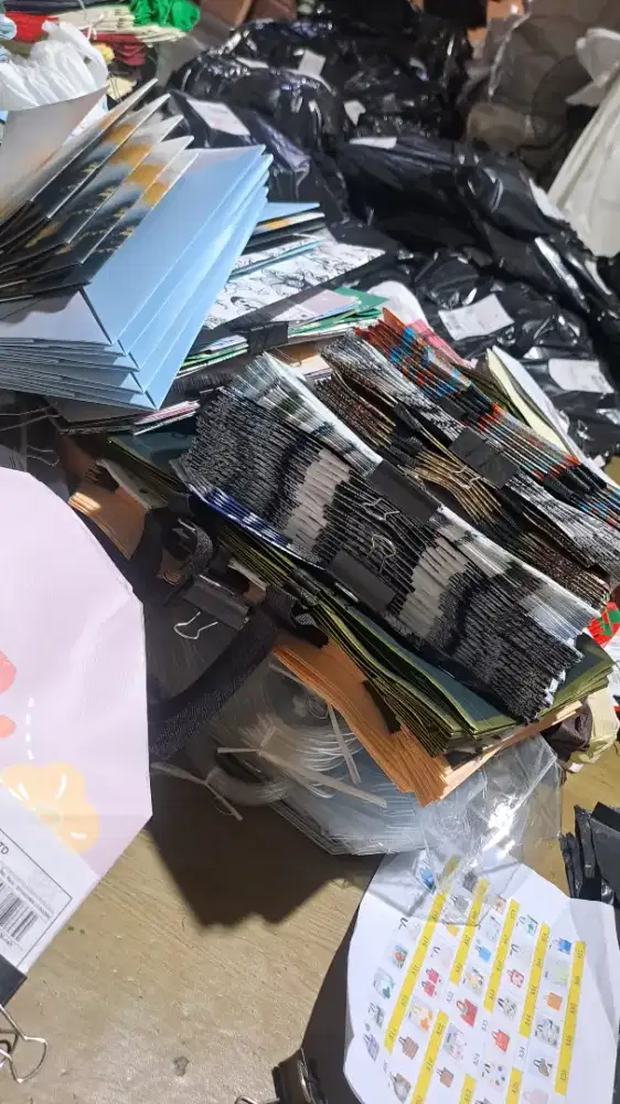 Dicari admin olshop dan packing piker