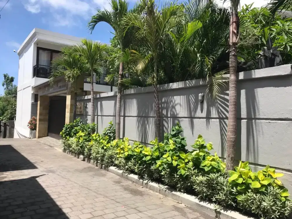 For SALE !!!! Villa 2 floor From Jimbaran bali