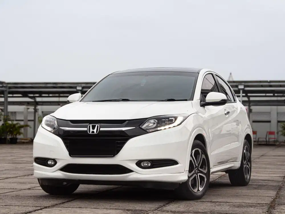 HONDA HR-V 1.8 PRESTIGE 2017 - PUTIH