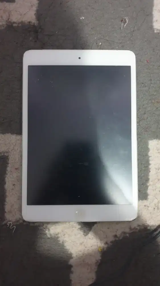 Apple iPad Mini 1