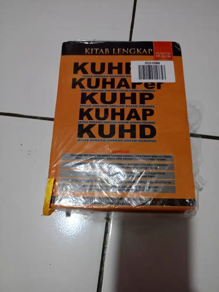 KITAB HUKUM LENGKAP