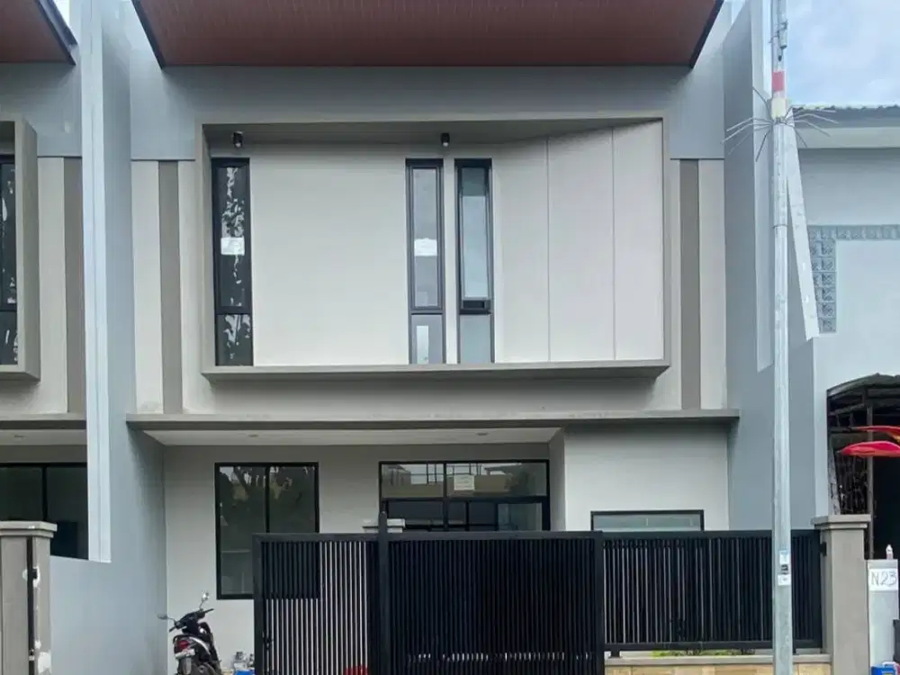 Dijual Rumah Sawojajar Malang, 2 Lantai Bangunan Baru Gress