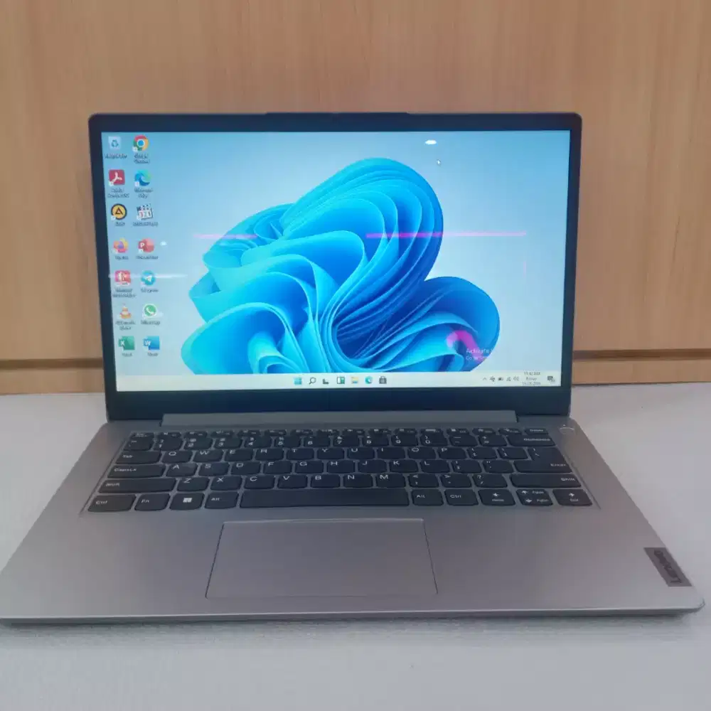 Lenovo Ideapad slim 1