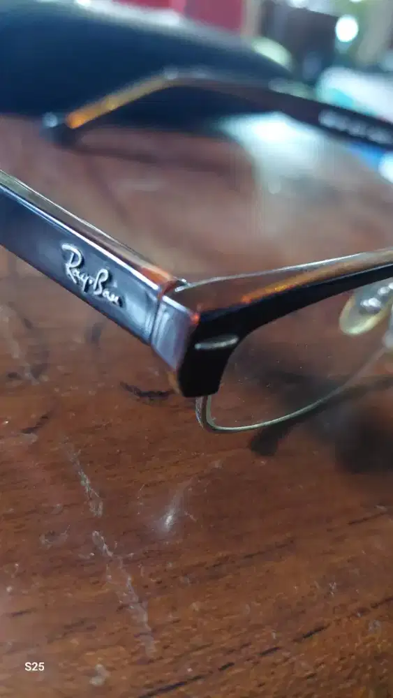 Kacamata Rayben ori koleksi