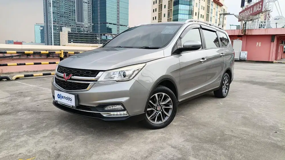 Pajak Panjang - Wuling Cortez 1.5 CT L Bensin-AT 2021
