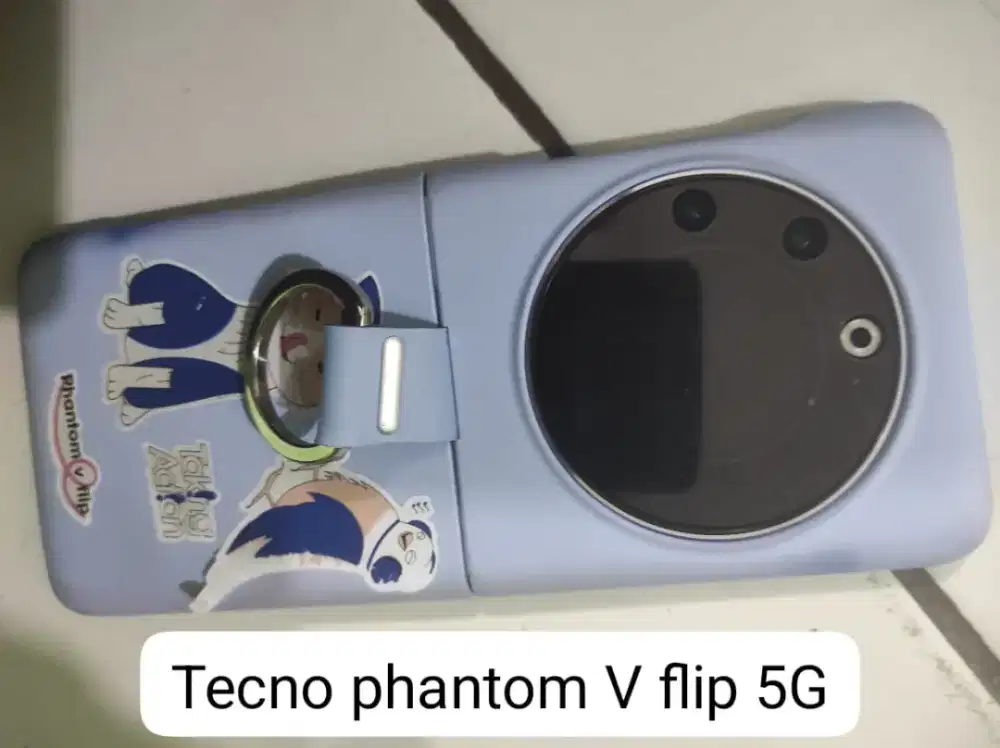 Phantom V flip 5G 8/256 GB