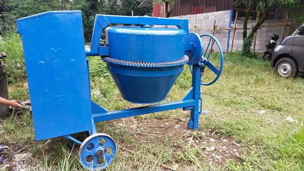 Menampung Mesin Molen Cor Bekas Proyek Area Karawaci Tangerang