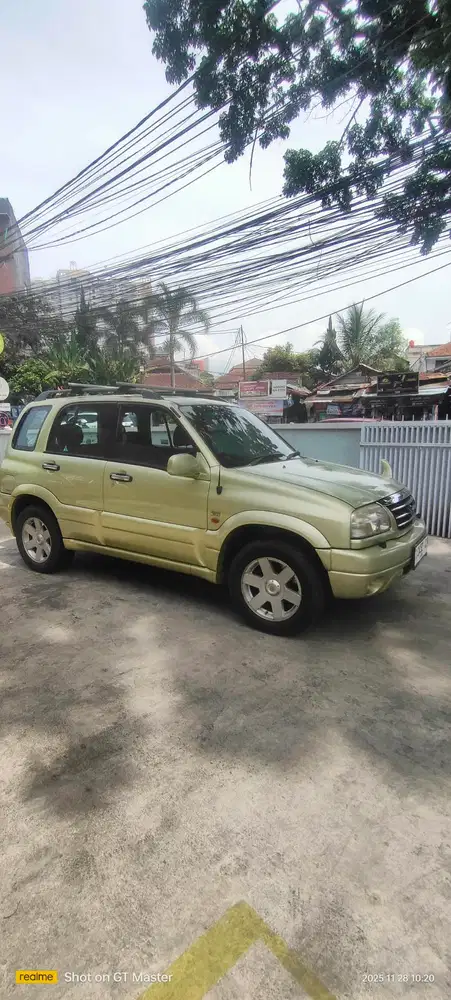 Suzuki Escudo 2002 Bensin