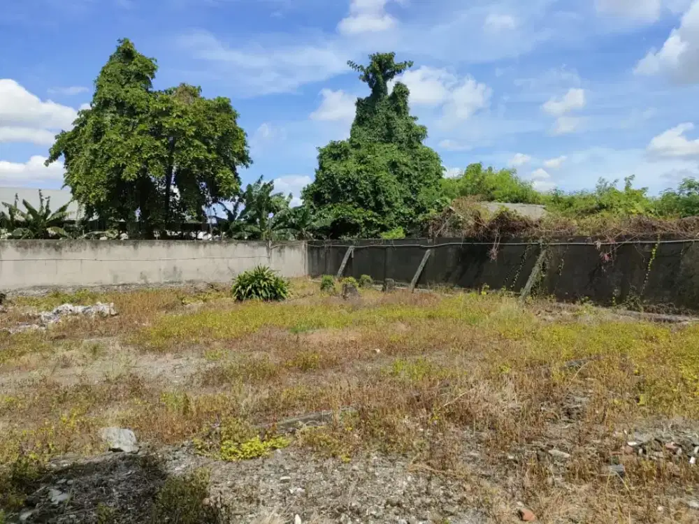 Dijual Cepat Tanah berikut Bangunan eks Pabrik di Bekasi Utara