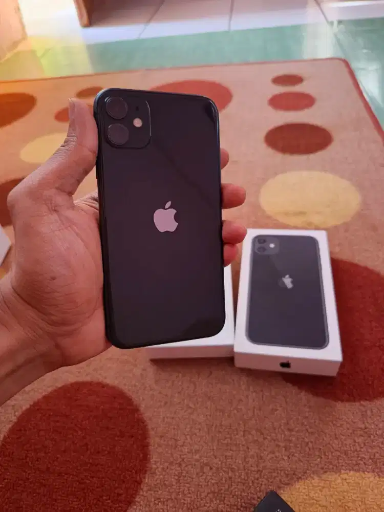 iPhone 11 128Gb iBox