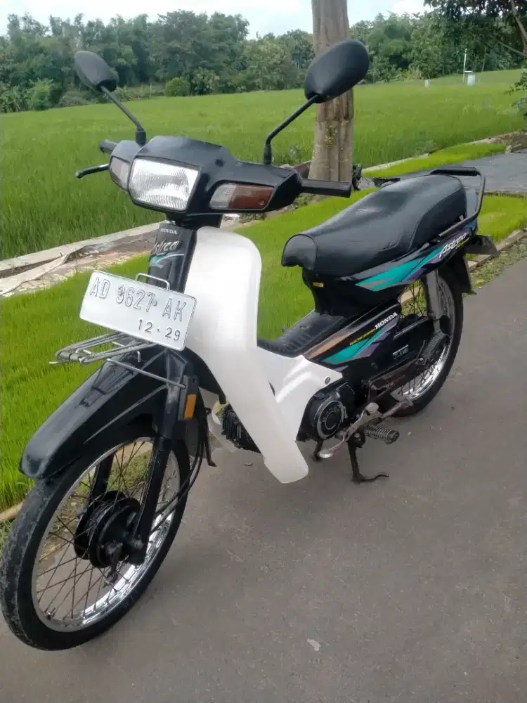Astrea grand 96 mesin bagus komplit dobel stater