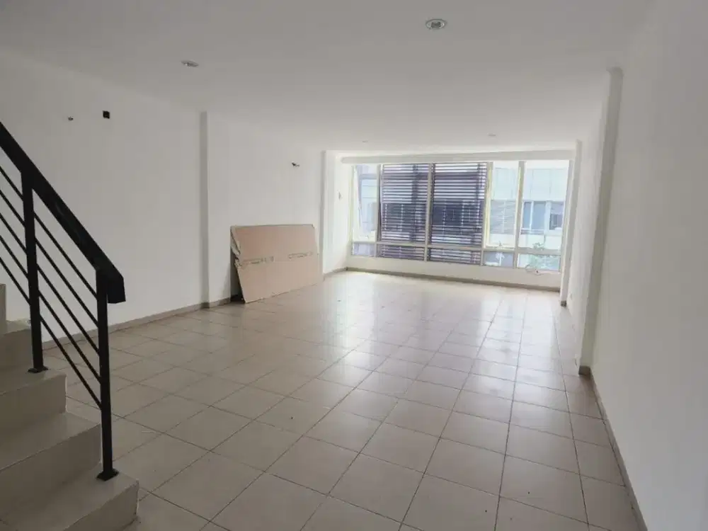 RUKO KAWASAN STRATEGIS PROMINENCE ALAM SUTERA