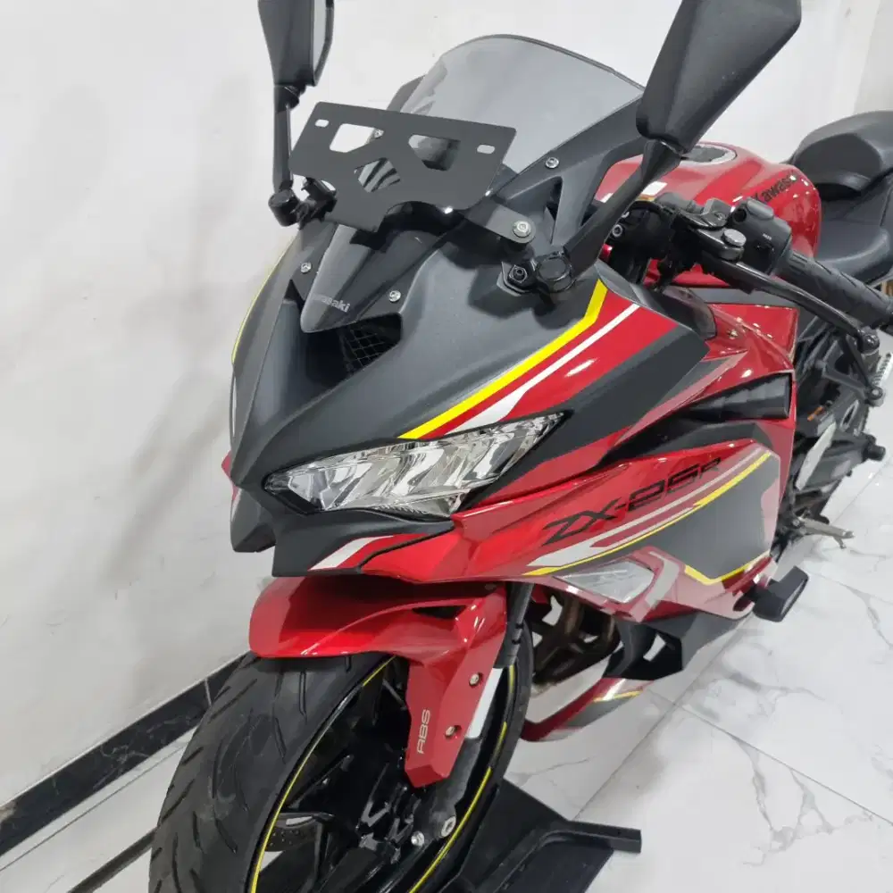 KM 400 PERAK Kawasaki ZX25R ABS QS TFT 2025 bln 2 like new 2024 CBR