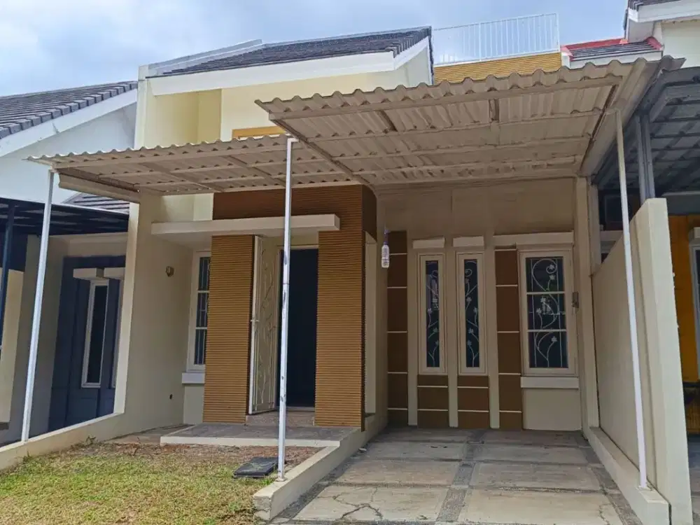 Rumah Renovasi Siap Huni dalam cluster Legenda Wisata – 800 Juta Nego 370D