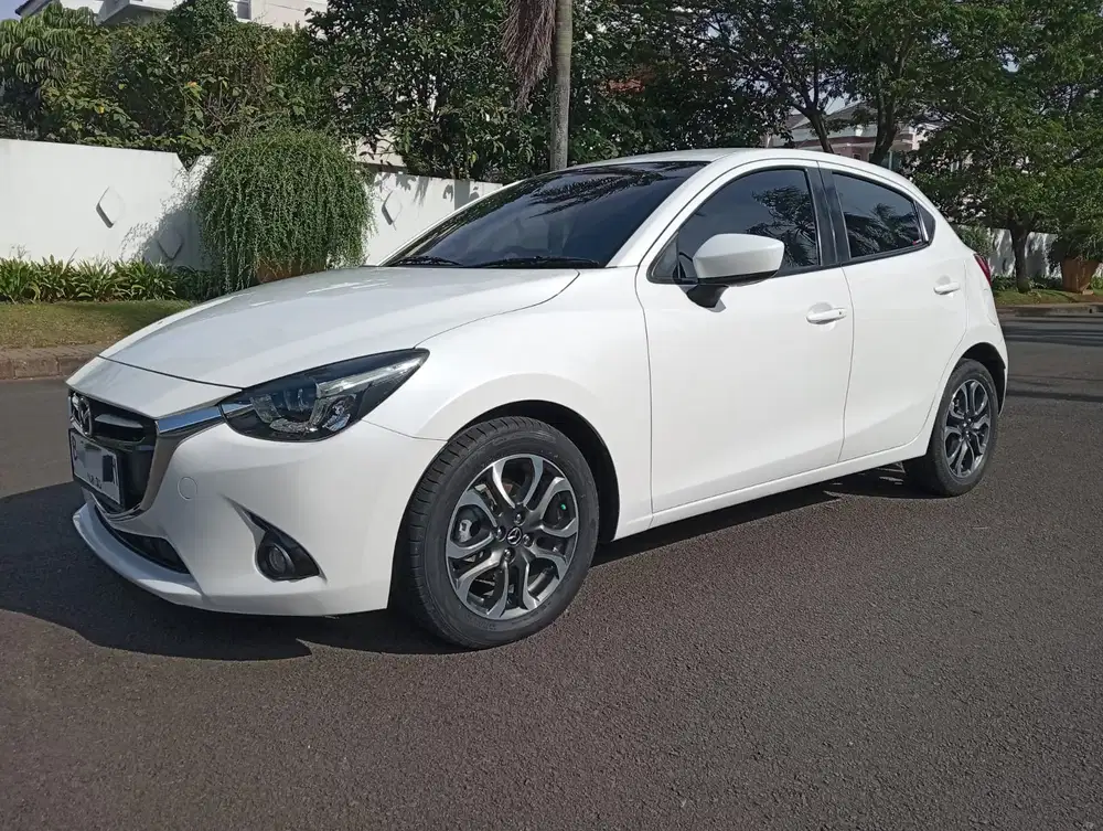 Mazda 2 2015 Bensin