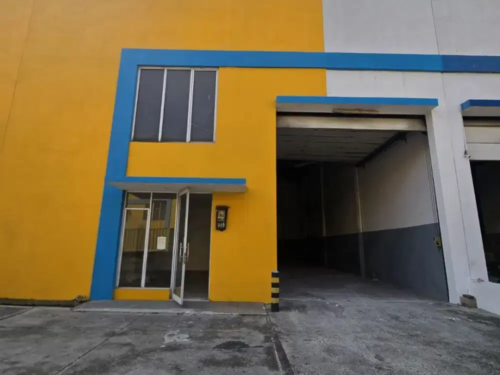 Gudang Green Sedayu Bizpark luas 432m 12x36 Cakung Jakarta Timur