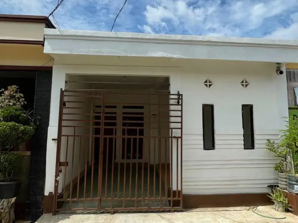 RUMAH DIJUAL DI PERUMAHAN GRIYA TANGERANG ASRI