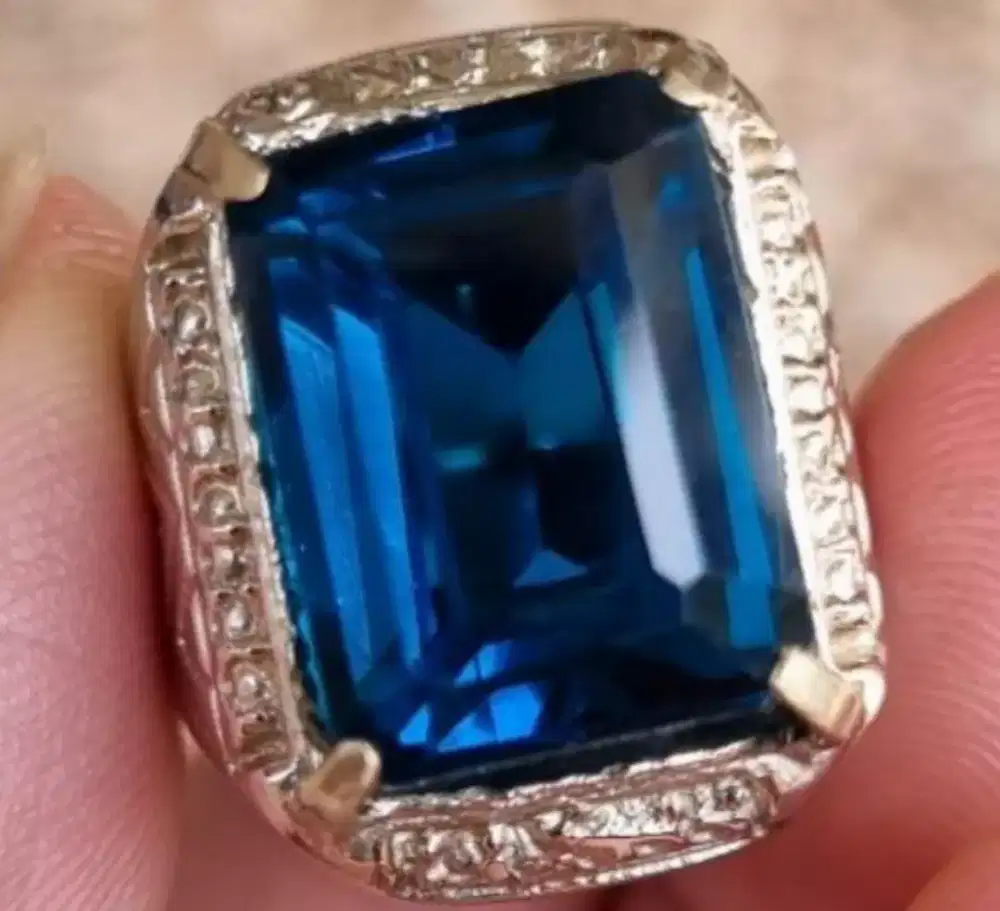 Natural London blue topaz big size memo