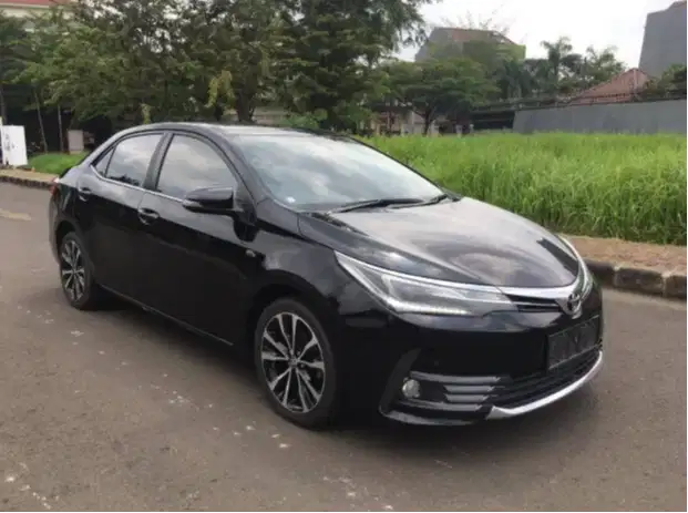 Toyota Altis V 2019